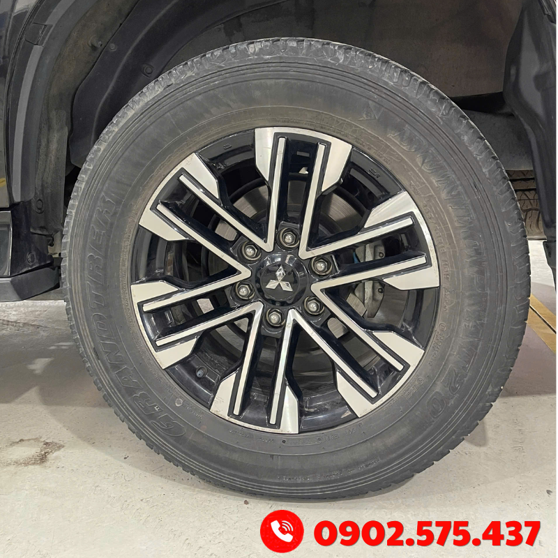 Pajero Sport 4x2 AT 2021 Qua Sử Dụng